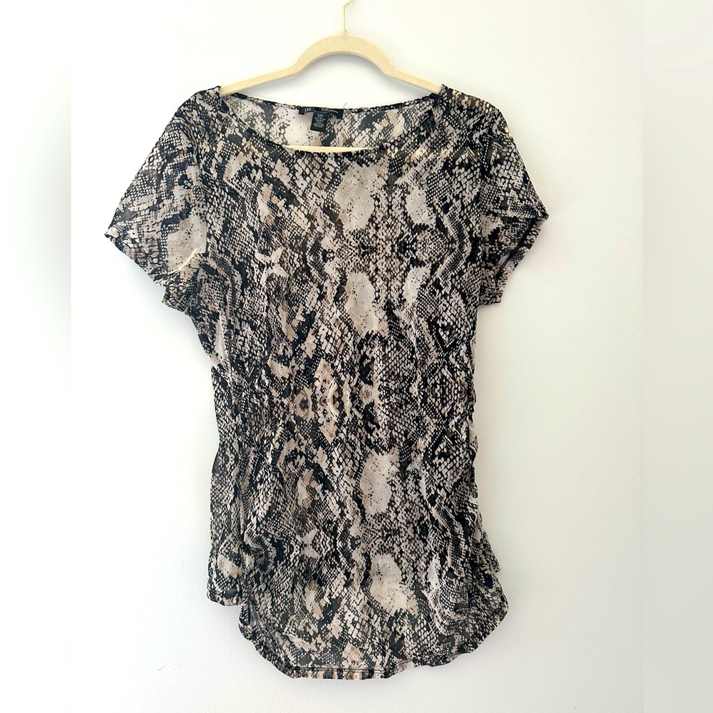 INC Short sleeved SnakeSkin patterned Top Size XXL